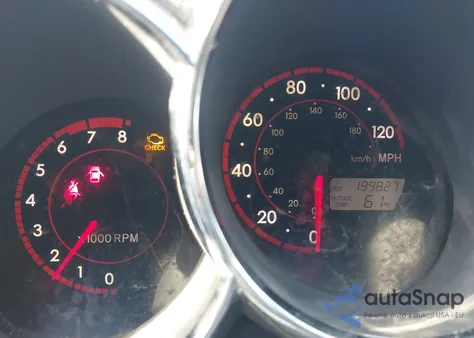 2005 Toyota Matrix Xr from USA, damaged, VIN 2T1KR30E75C371214